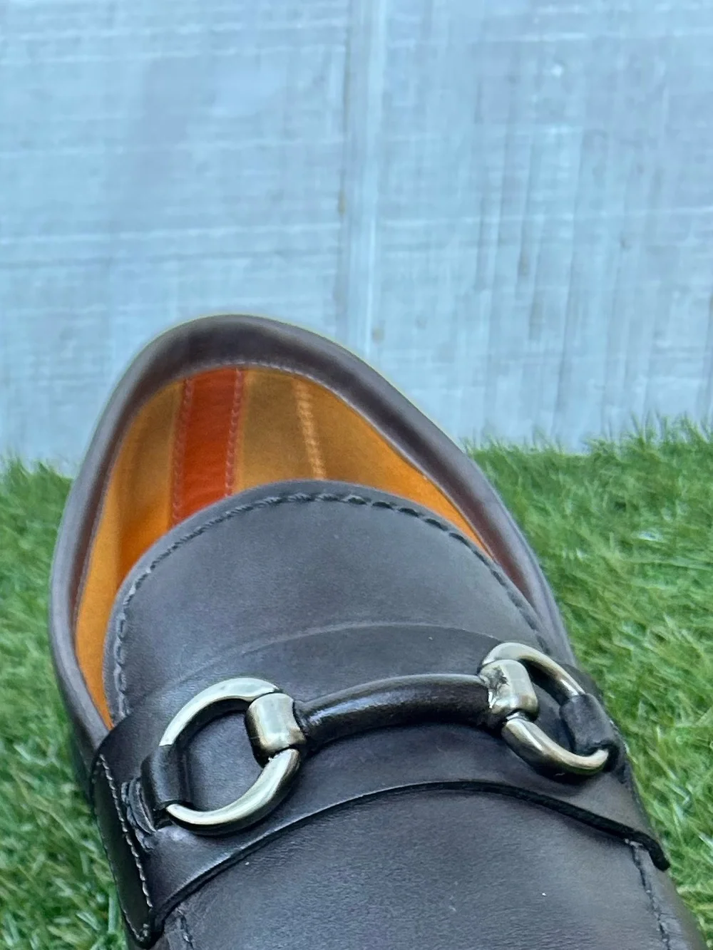MAGNANNI Voto Leather Loafer Burnished Gray size 10 gently used $375